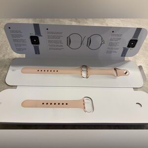 Apple 40mm  Smartwatch Sport Band in Pink Sand, size S/M and M/L